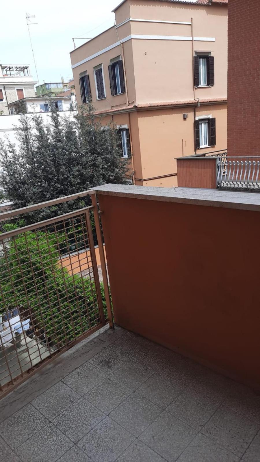 Urban Welcome Metro Battistini Rome Bagian luar foto